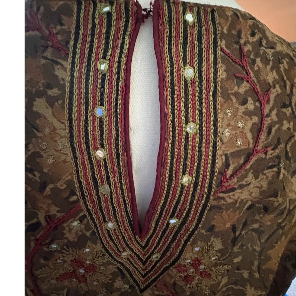 Srishti Latha Puttanna Boho Floral Mirror Work Embroidered Tunic Large Artisan